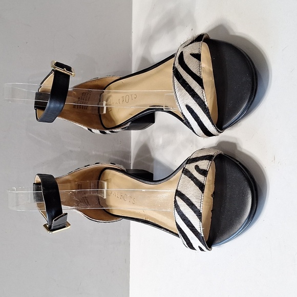 Talbots Black White Animal Print Calf Hair Mobwife Preppy Heel Sandals Size 9 - Picture 3 of 13